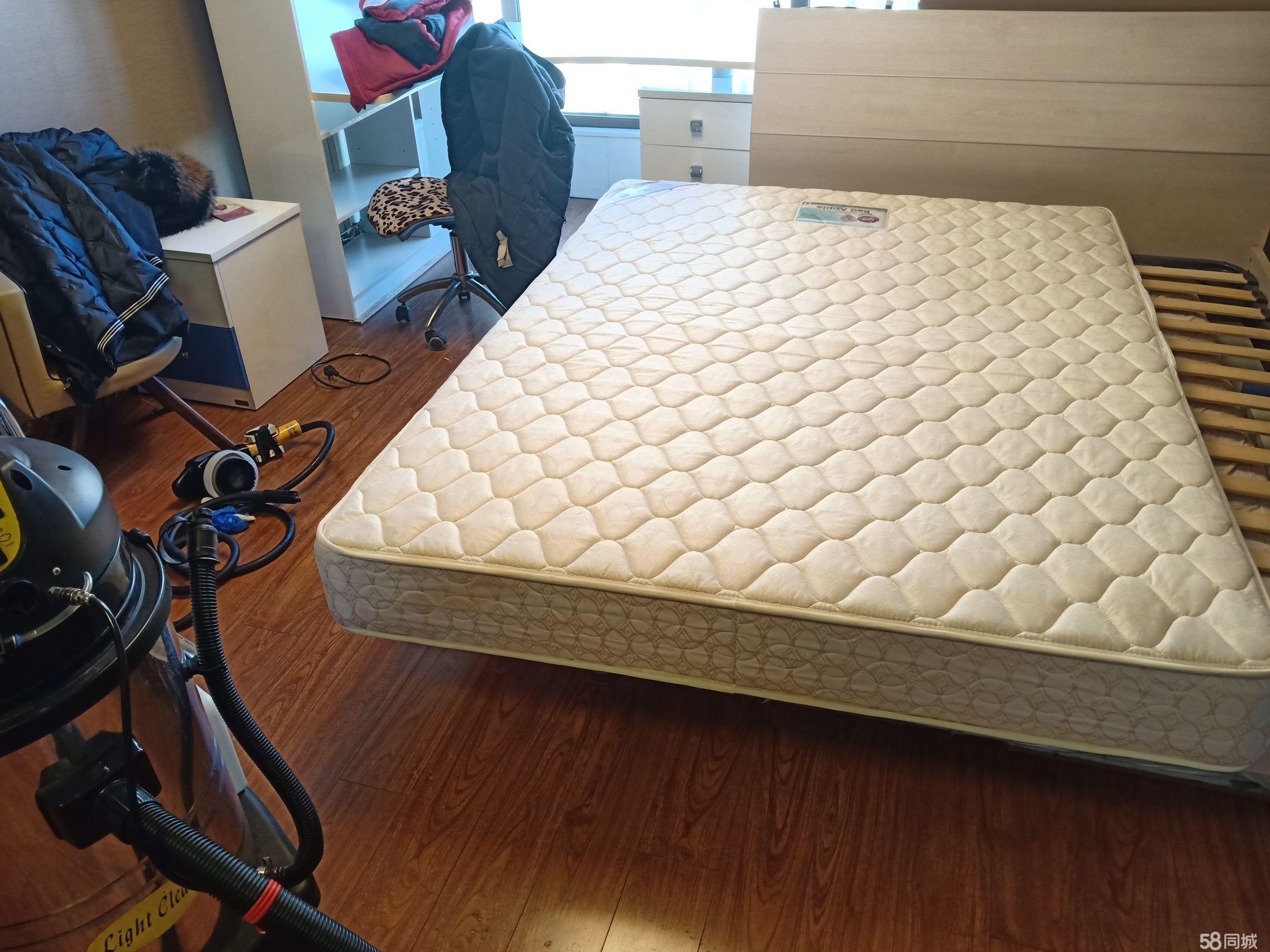 懒人沙发怎么洗如何简单清洗沙发?-万师傅(图1)